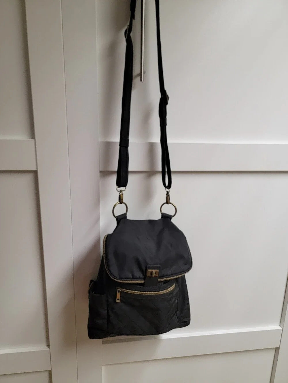 Travelon Black Quilted Crossbody  - Classic Everyday Bag